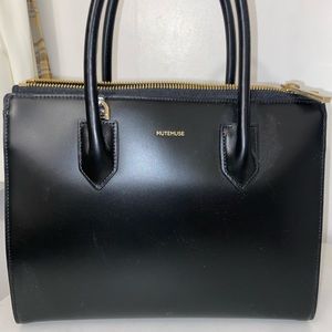 NEW WITH STUFFING AND TAG MUTE MUSE BAG